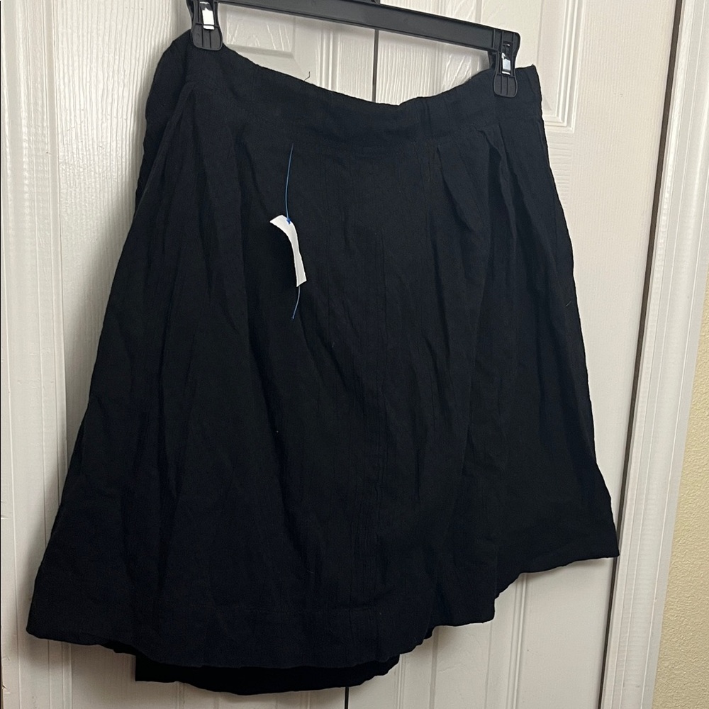 LOFT Black A-Line Skirt